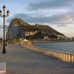 España dirá “no” al acuerdo si no se aclara el estatus de Gibraltar mientras Bruselas “trabaja” para resolver las dudas