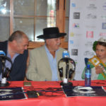 El Alcalde de Los Barrios y el pregonero, junto a la Reina Infantil, abrieron la programación especial de COPE en la Feria de Los Barrios.