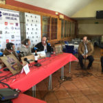 Los invitados junto a El Canelo y Luis Monge.