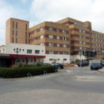 Una celadora asegura en Herrera en COPE que los “asaltantes” del hospital linense “no estaban encapuchados”